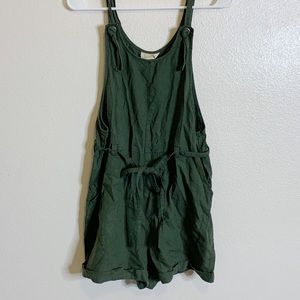 Universal thread Romper